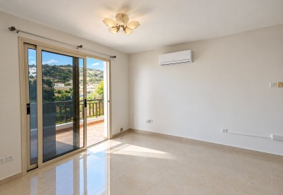 Peyia, Paphos Apartment For Sale | DT5389