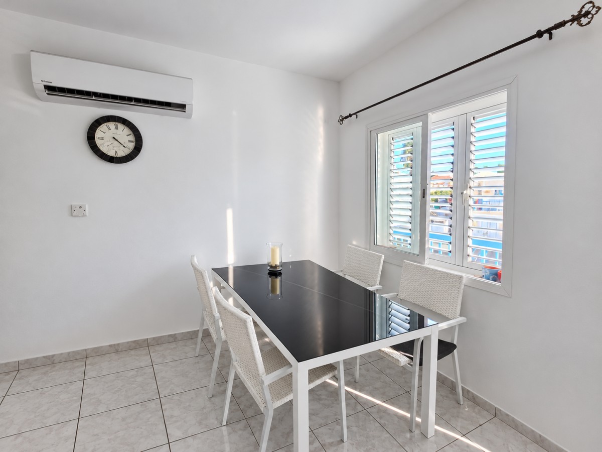 Apartment For Sale  in  Kato Paphos - Universal