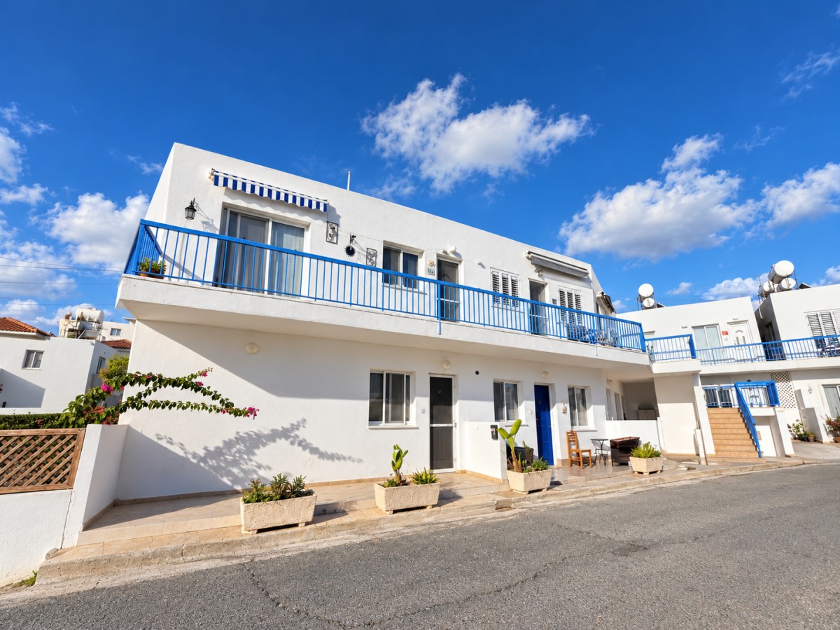 Apartment For Sale  in  Kato Paphos - Universal