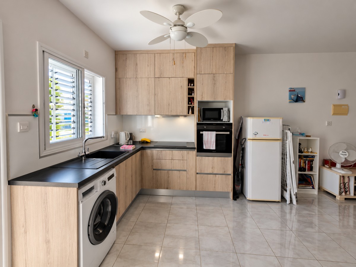 Apartment For Sale  in  Kato Paphos - Universal