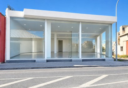 Paphos Town, Paphos Building For Rent | DT5654