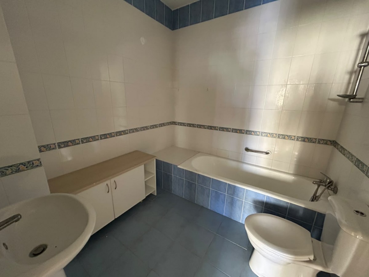 Apartment For Sale  in  Peyia