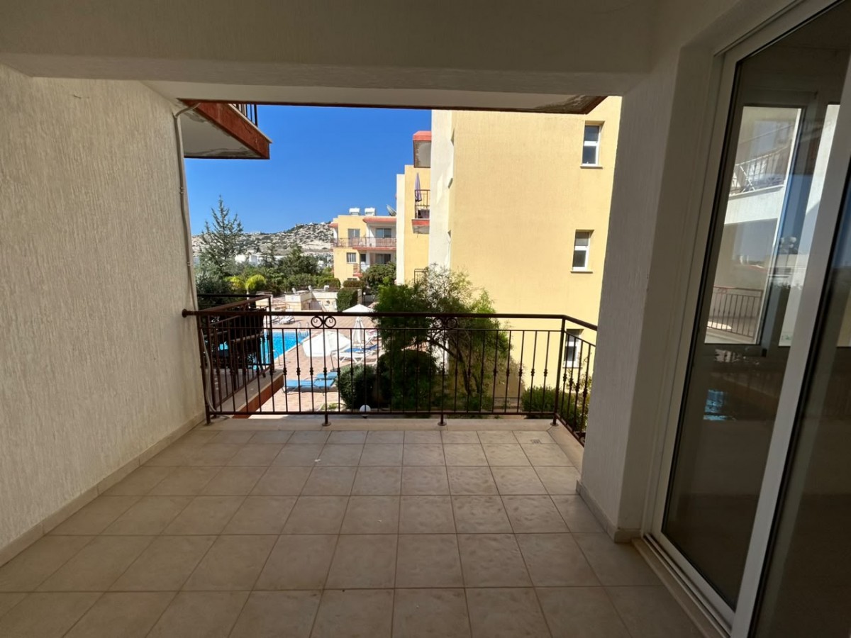 Apartment For Sale  in  Peyia