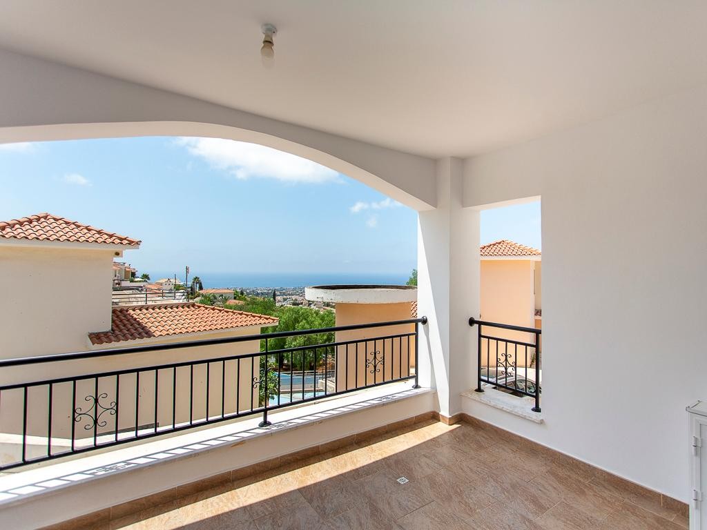 Peyia, Paphos Detached Villa For Sale | DT5665