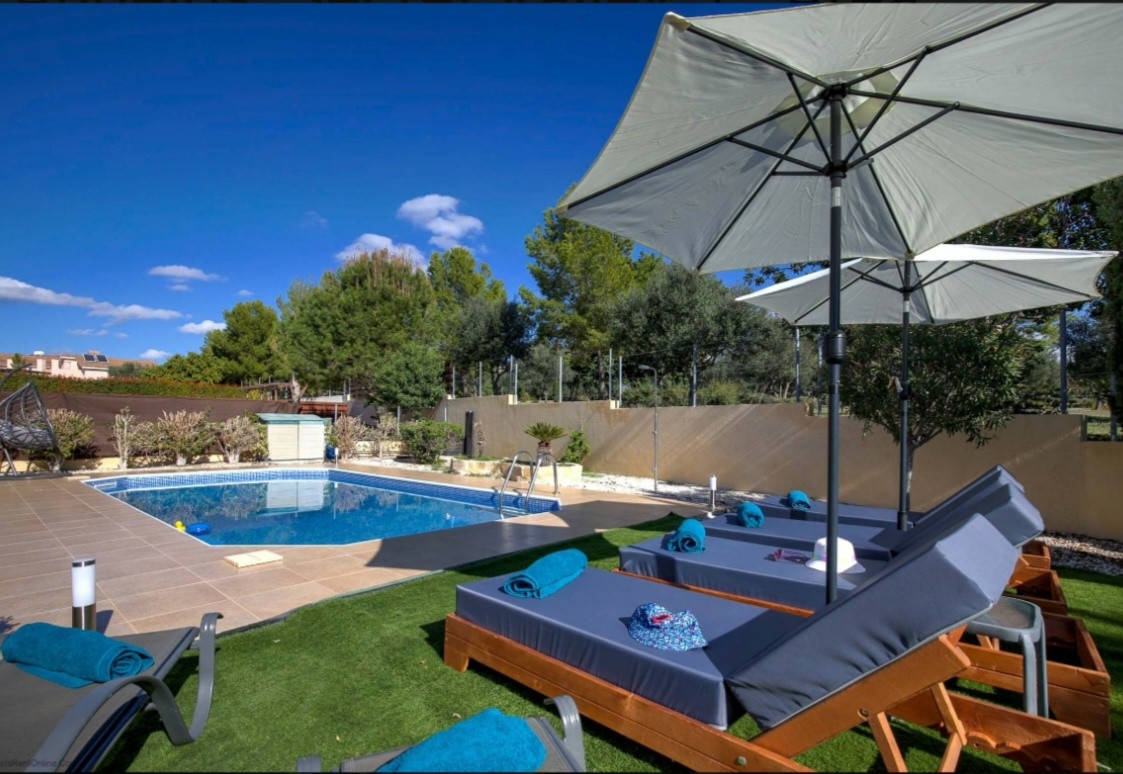Detached Villa For Rent  in  Kouklia - Secret Valley