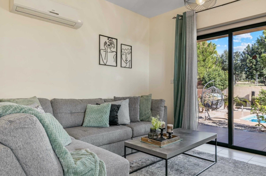 Detached Villa For Rent  in  Kouklia - Secret Valley