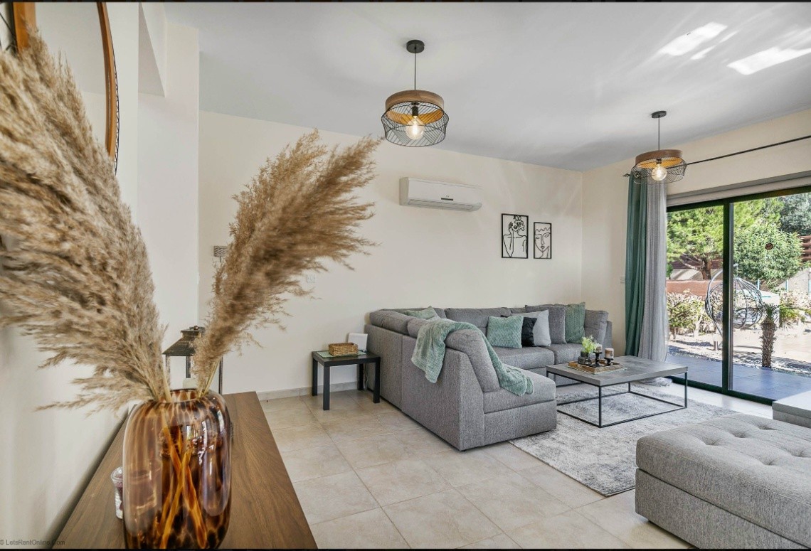 Detached Villa For Rent  in  Kouklia - Secret Valley
