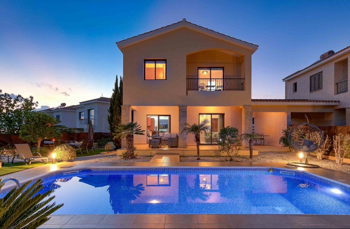 Detached Villa For Rent  in  Kouklia - Secret Valley