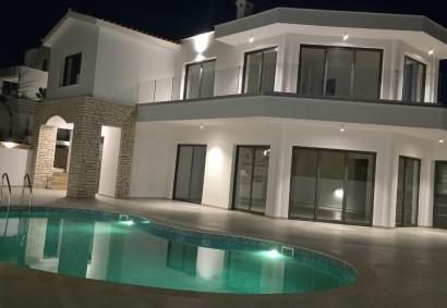 Peyia - Sea Caves, Paphos Detached Villa For Sale | DT5676