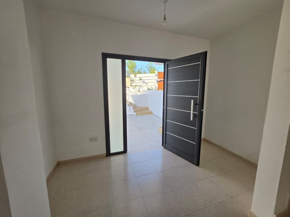 Detached Villa For Sale  in  Peyia - Sea Caves