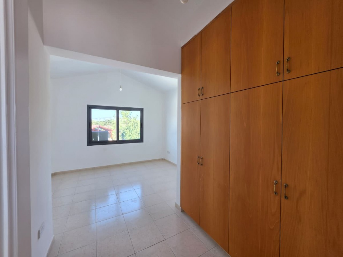 Detached Villa For Sale  in  Peyia - Sea Caves