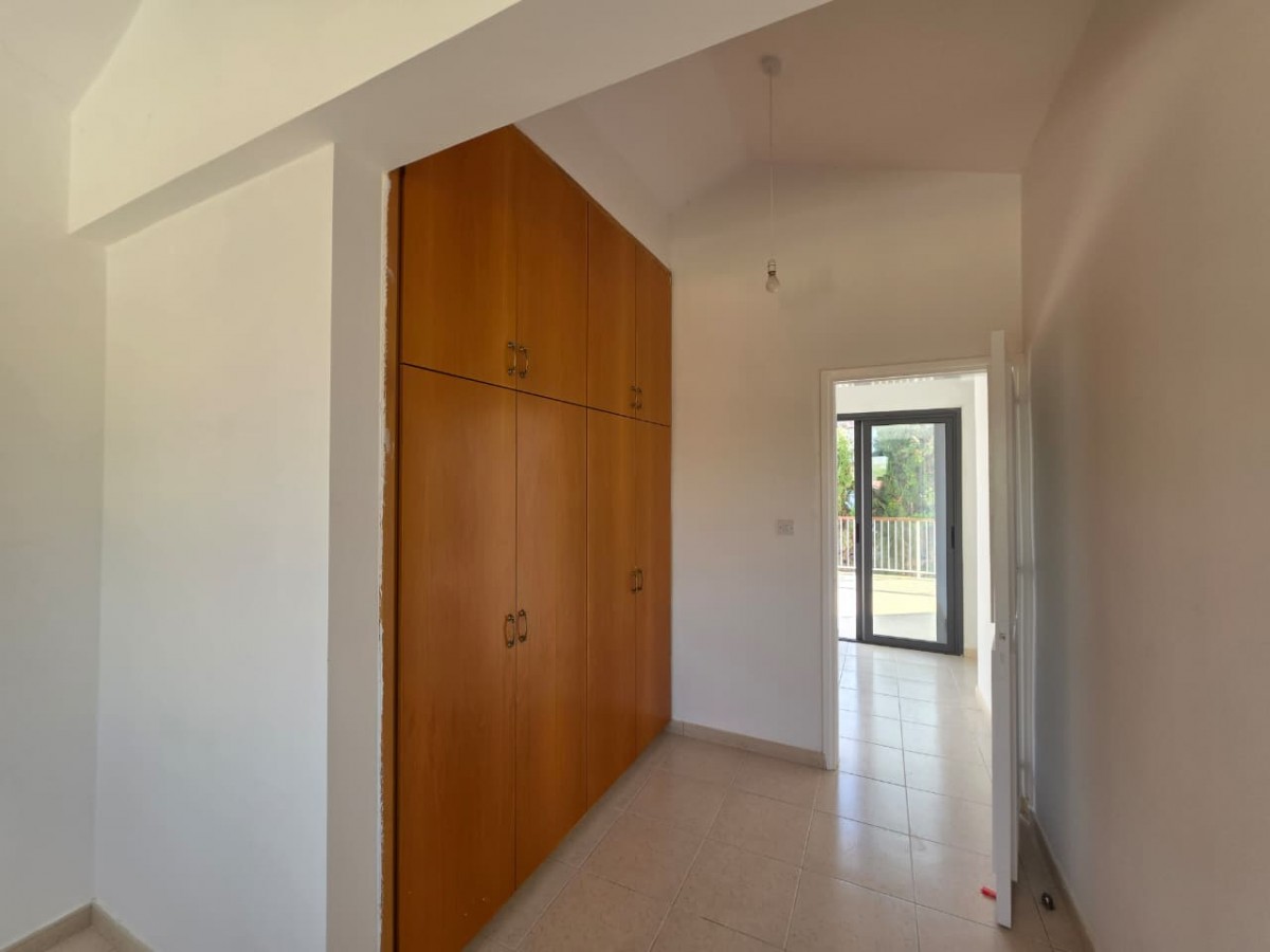 Detached Villa For Sale  in  Peyia - Sea Caves