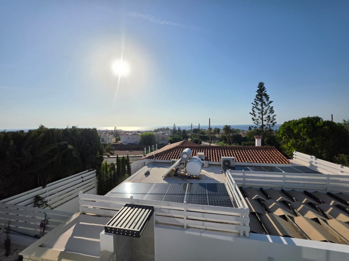 Detached Villa For Sale  in  Peyia - Sea Caves