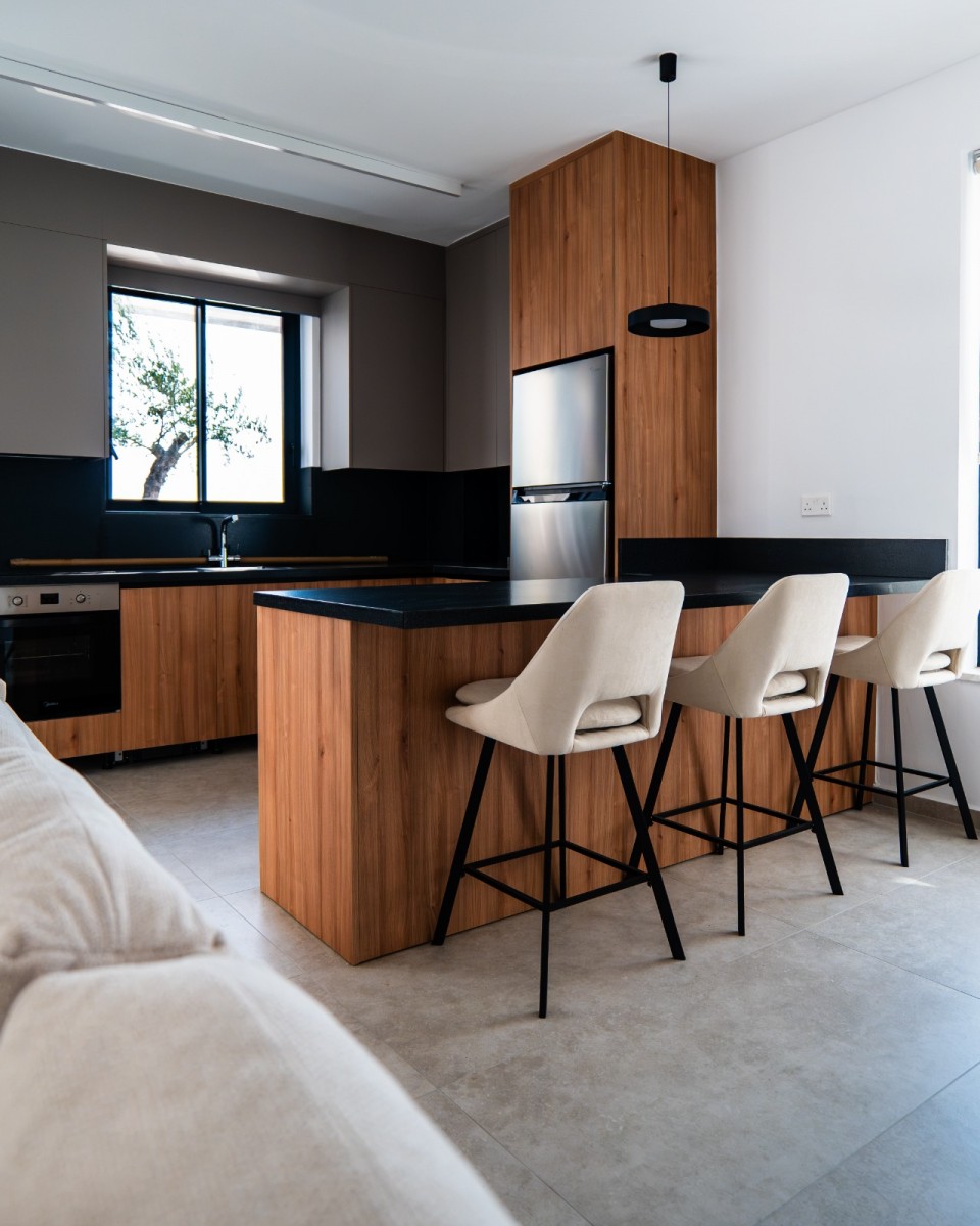 Apartment For Rent  in  Anavargos