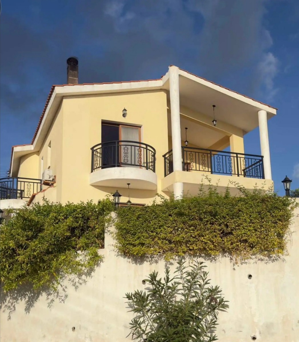 Detached Villa For Rent  in  Tremithousa