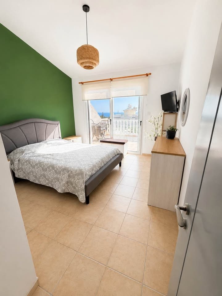 Town House For Sale  in  Peyia