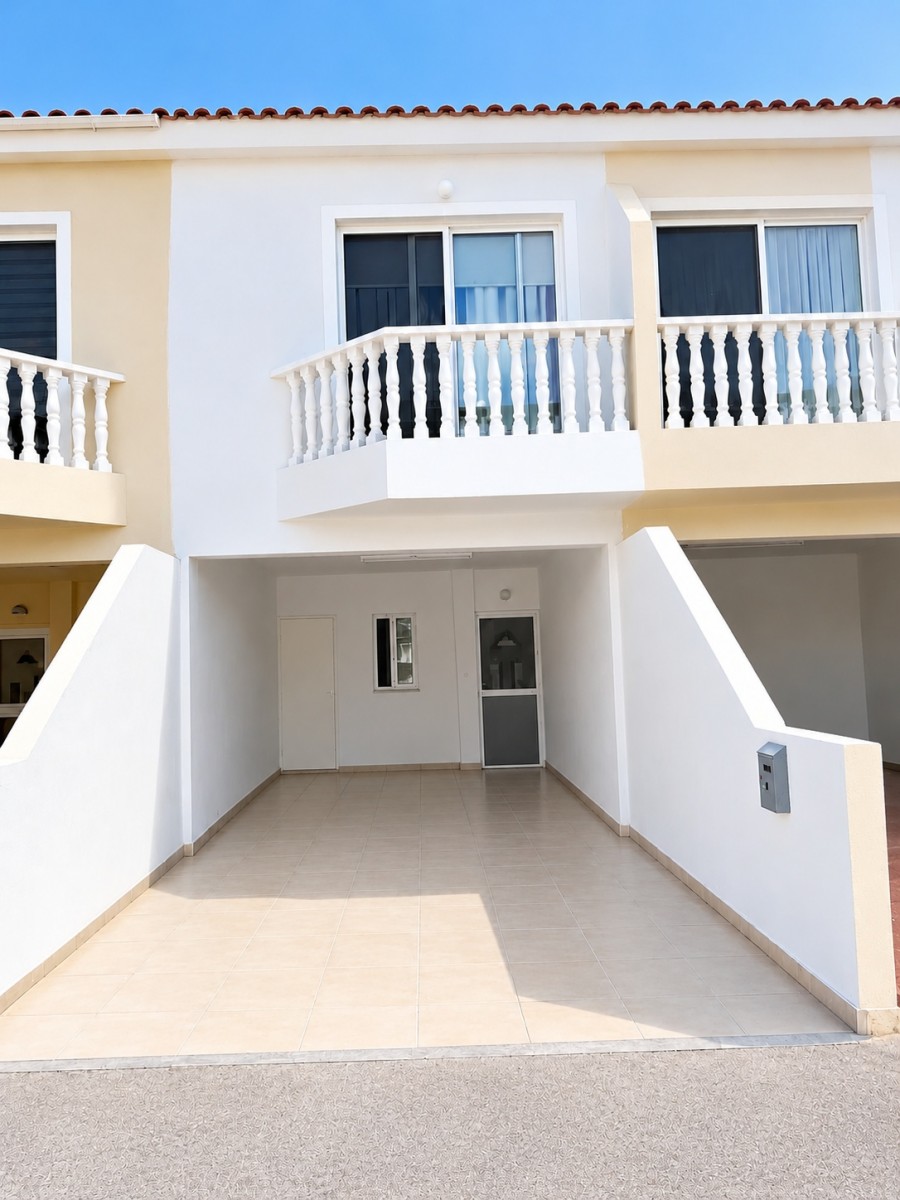 Town House For Sale  in  Peyia