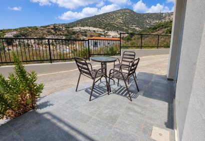 Peyia, Paphos Studio For Sale | DT5686
