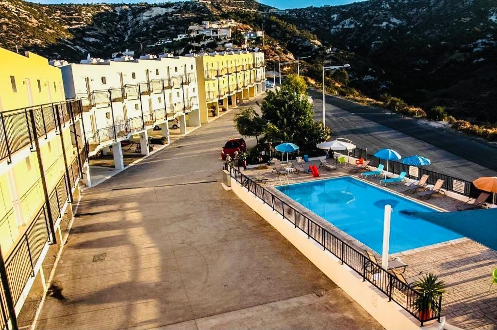 Studio For Sale  in  Peyia