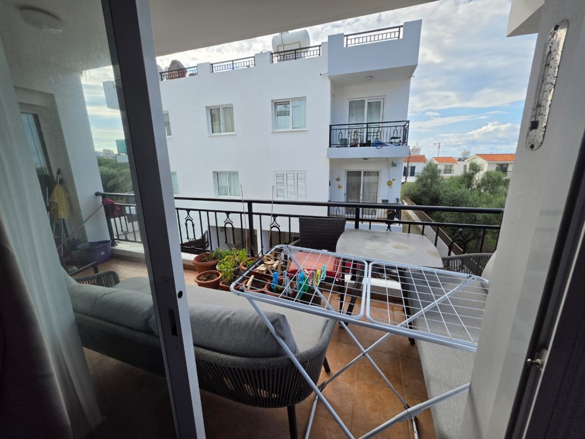 Apartment For Sale  in  Moutallos