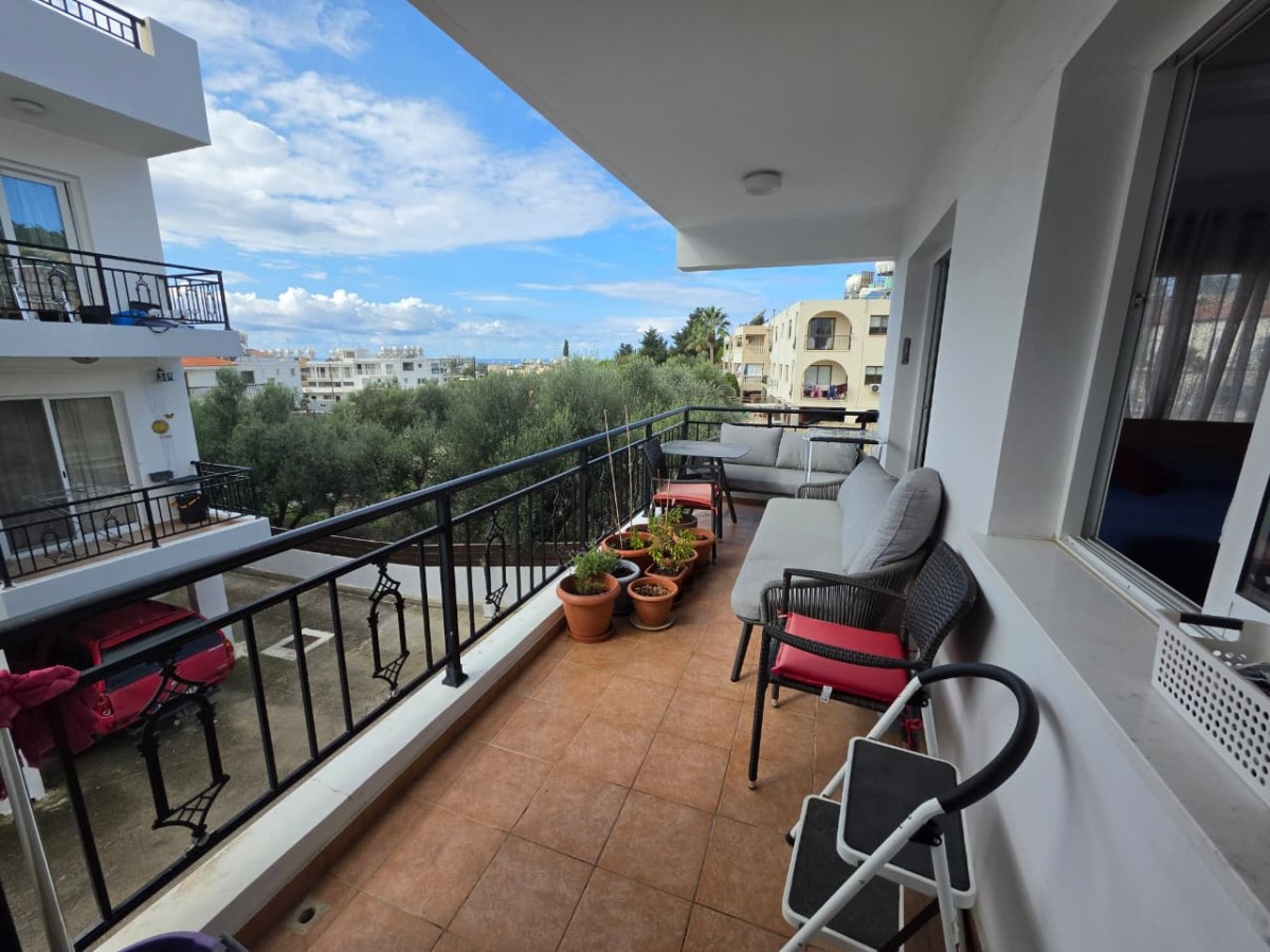 Apartment For Sale  in  Moutallos