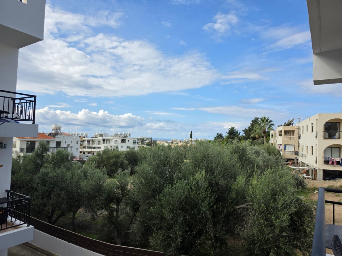 Apartment For Sale  in  Moutallos